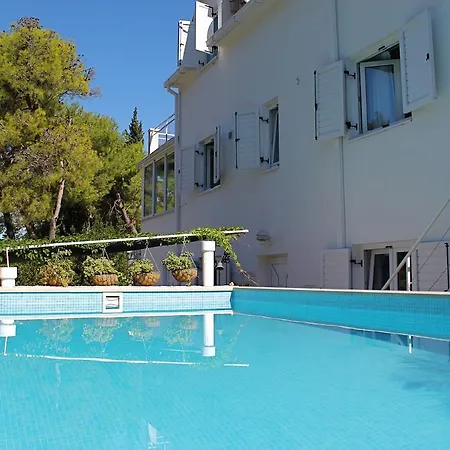 Lilli - Charme Homes Villa *