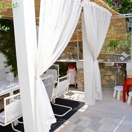 Villa Lilli - Charme Homes Sutivan